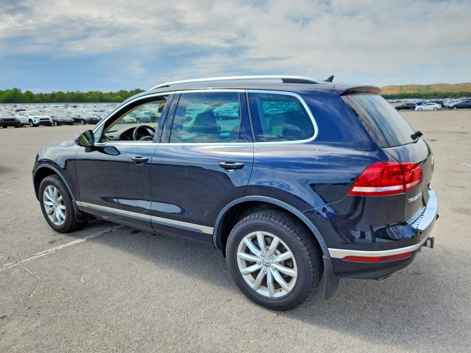 Продажа на аукционе авто 2016 Volkswagen Touareg, vin: WVGEF9BP0GD010206, номер лота: 57478856