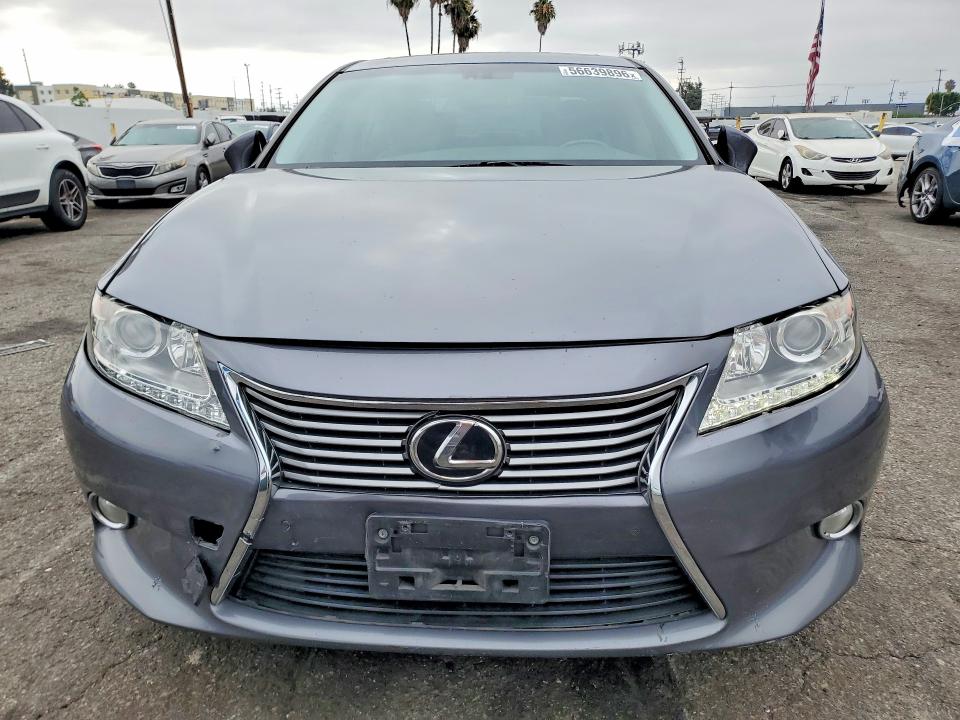 Продажа на аукционе авто 2015 Lexus Es, vin: JTHBK1GG2F2178743, номер лота: 56639896