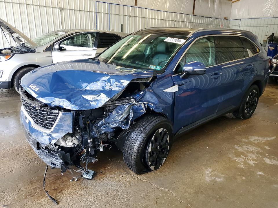 Продажа на аукционе авто 2024 Kia Sorento, vin: 5XYRLDJC8RG278957, номер лота: 57770006