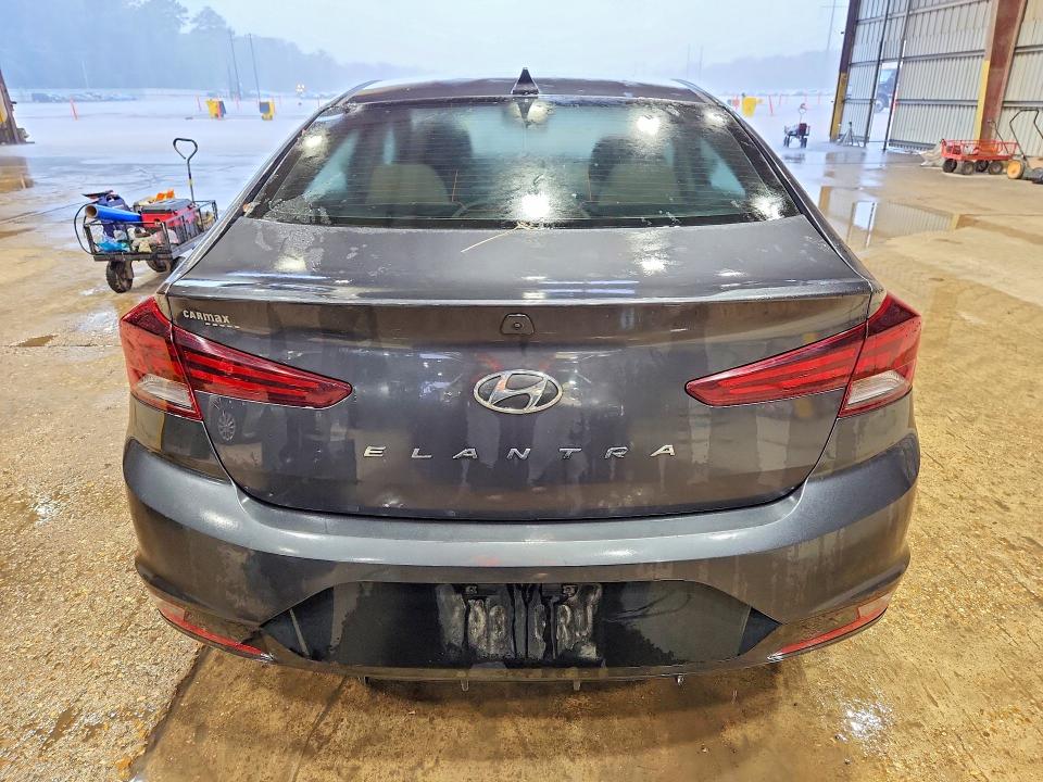 2020 Hyundai Elantra მანქანა იყიდება აუქციონზე, vin: 5NPD84LF4LH576408, აუქციონის ნომერი: 57750906