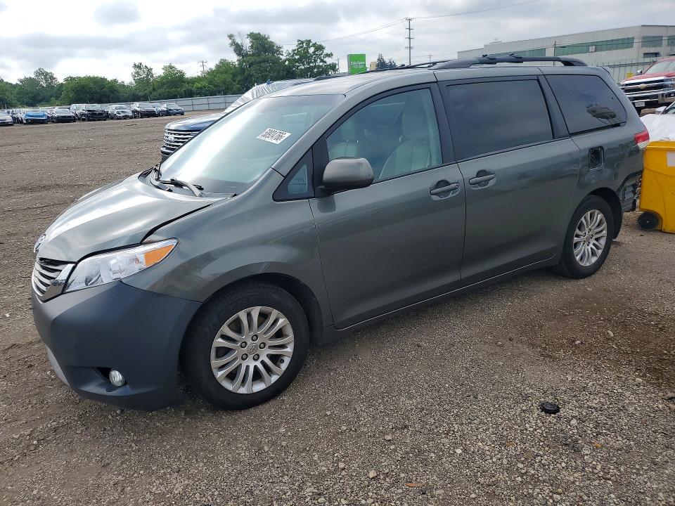 58924766 :رقم المزاد ، 5TDYK3DC8DS336985 vin ، 2013 Toyota Sienna مزاد بيع