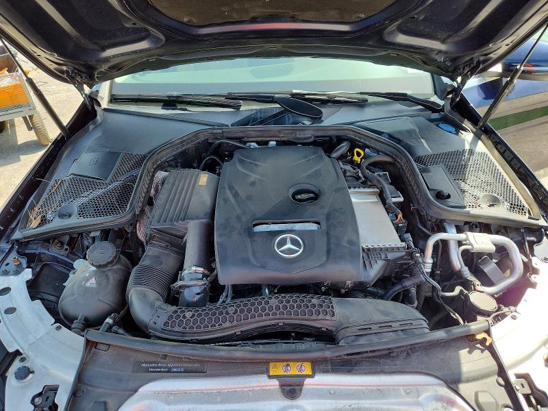 58402206 :رقم المزاد ، 55SWF4KB0HU225478 vin ، 2017 Mercedes-benz C مزاد بيع