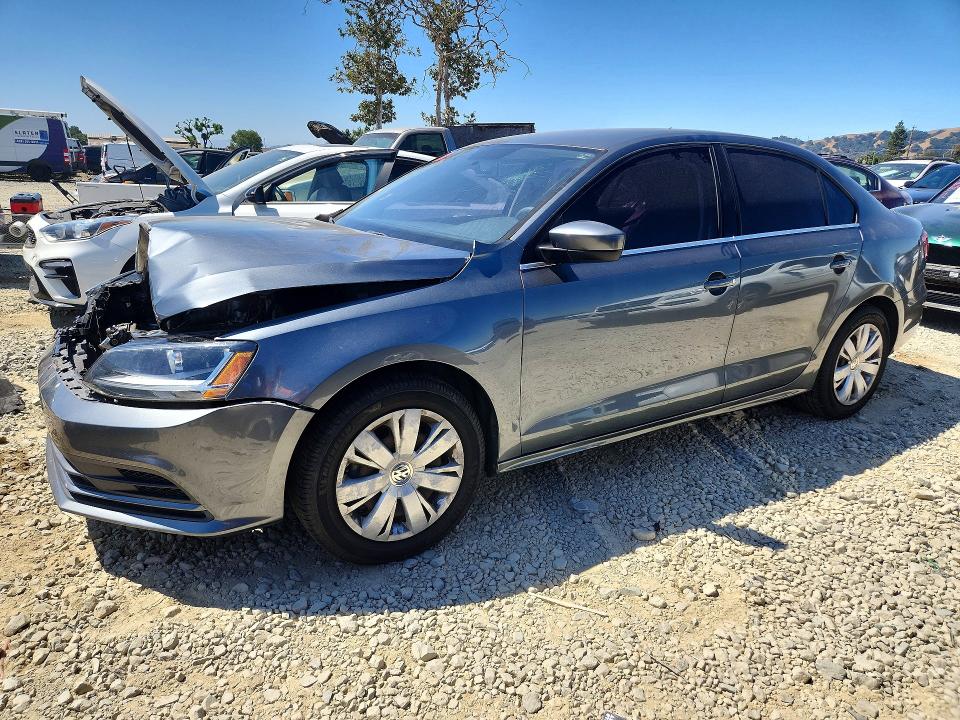 2017 Volkswagen Jetta მანქანა იყიდება აუქციონზე, vin: 3VW2B7AJ0HM270645, აუქციონის ნომერი: 58335586