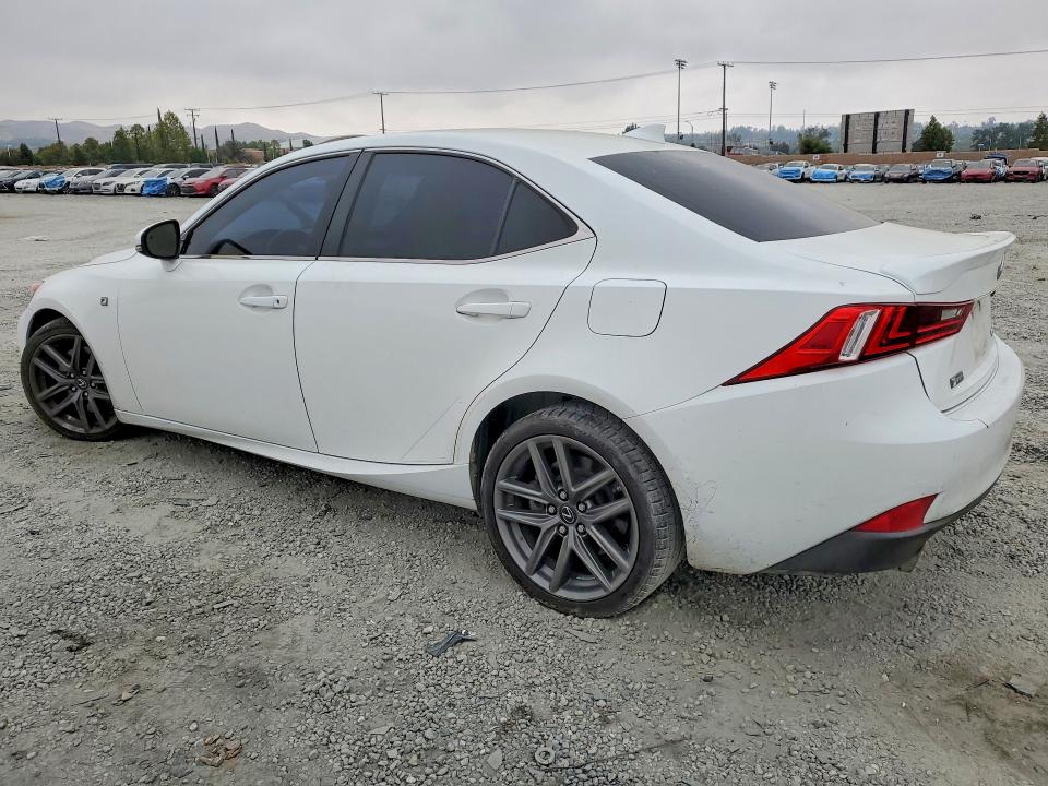 57968976 :رقم المزاد ، JTHBE1D25F5020332 vin ، 2015 Lexus Is 350 مزاد بيع