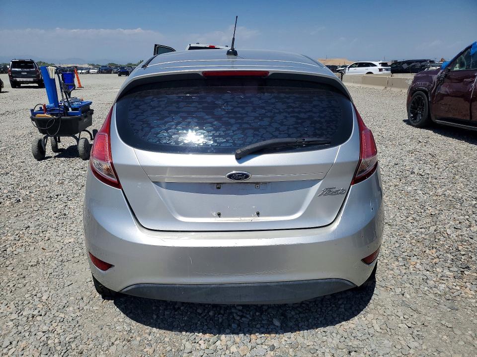 59228066 :رقم المزاد ، 3FADP4TJ3EM221319 vin ، 2014 Ford Fiesta مزاد بيع