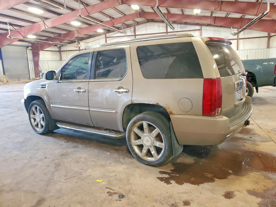 Продаж на аукціоні авто 2007 Cadillac Escalade, vin: 1GYFK63807R315986, номер лоту: 55925316