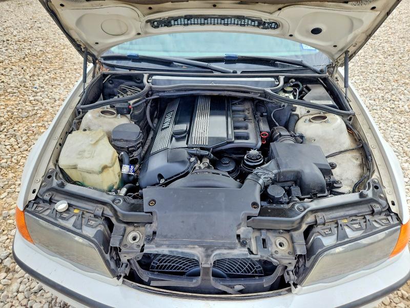 56634536 :رقم المزاد ، WBAAN3340YNC90129 vin ، 2000 Bmw 323 مزاد بيع