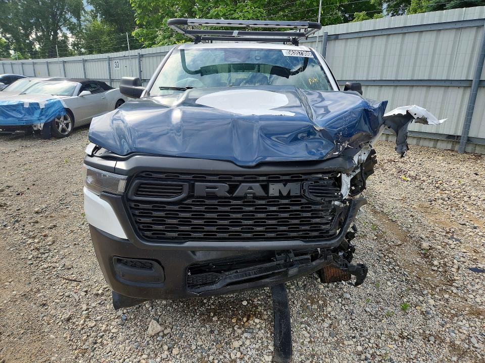 56357306 :رقم المزاد ، 1C6RRFCG8SN696998 vin ، 2025 Ram 1500 مزاد بيع