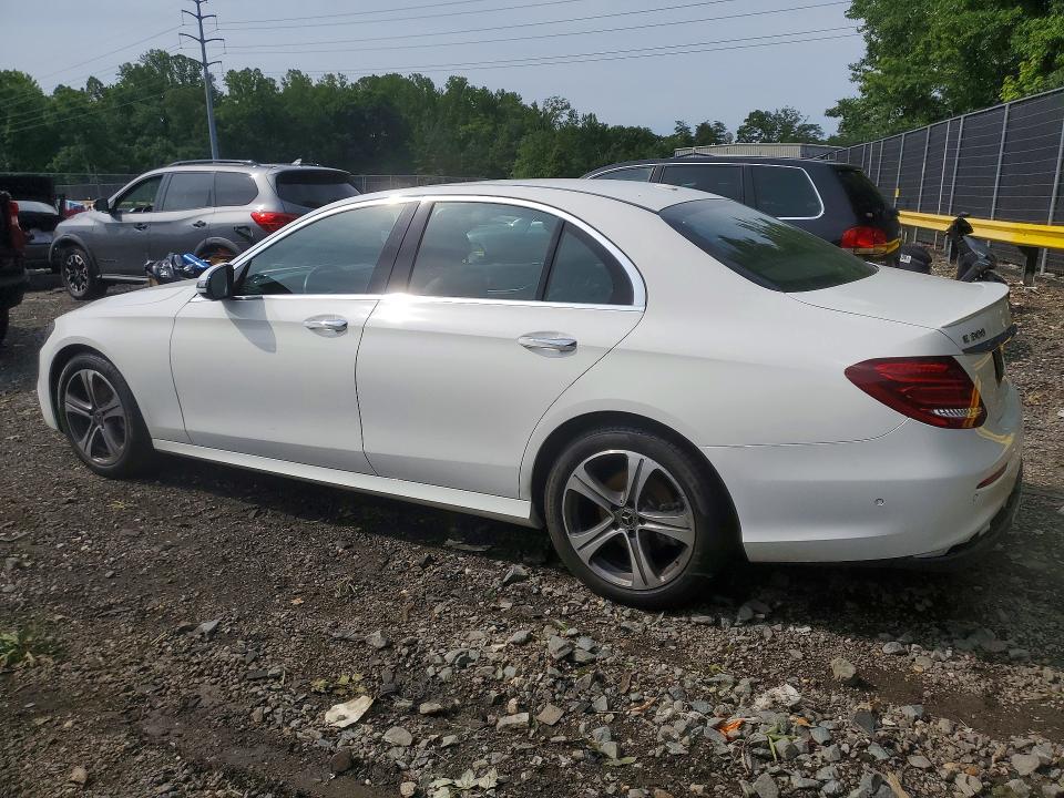 2018 Mercedes-benz E მანქანა იყიდება აუქციონზე, vin: WDDZF4KB3JA371568, აუქციონის ნომერი: 57740096