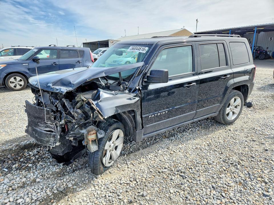 56044616 :رقم المزاد ، 1C4NJRFB7FD417567 vin ، 2015 Jeep Patriot مزاد بيع