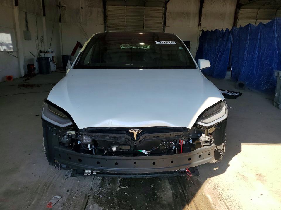 2020 Tesla Model X მანქანა იყიდება აუქციონზე, vin: 5YJXCBE26LF271923, აუქციონის ნომერი: 57573456
