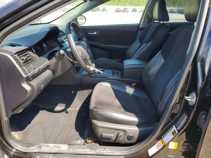 56301206 :رقم المزاد ، 4T1BF1FK6FU987593 vin ، 2015 Toyota Camry مزاد بيع