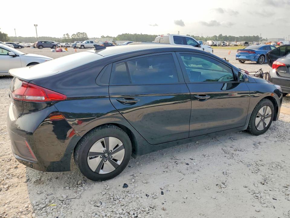 Продажа на аукционе авто 2021 Hyundai Ioniq, vin: KMHC65LC6MU261481, номер лота: 58641036