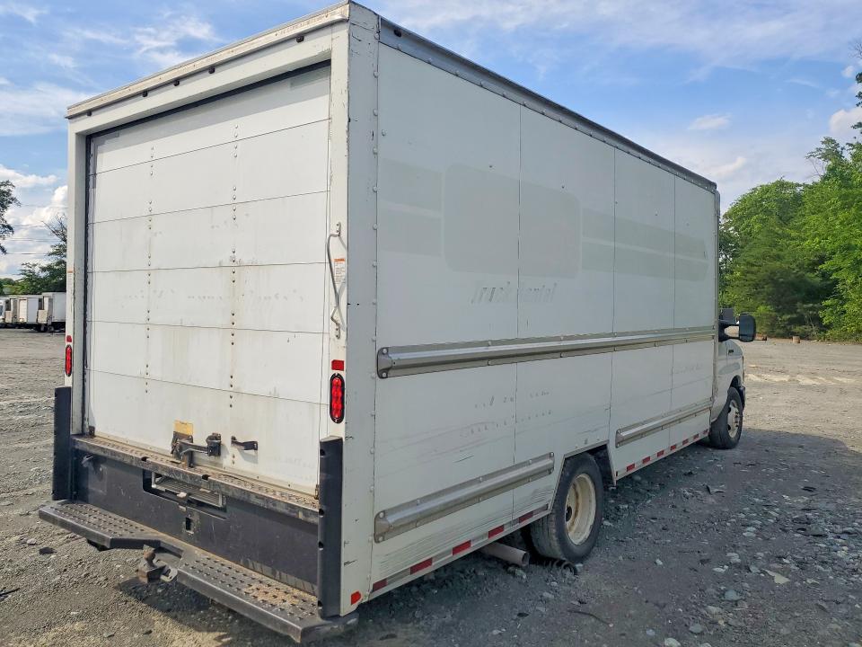 Продажа на аукционе авто 2017 Ford Econoline, vin: 1FDWE3FS4HDC40836, номер лота: 53046846