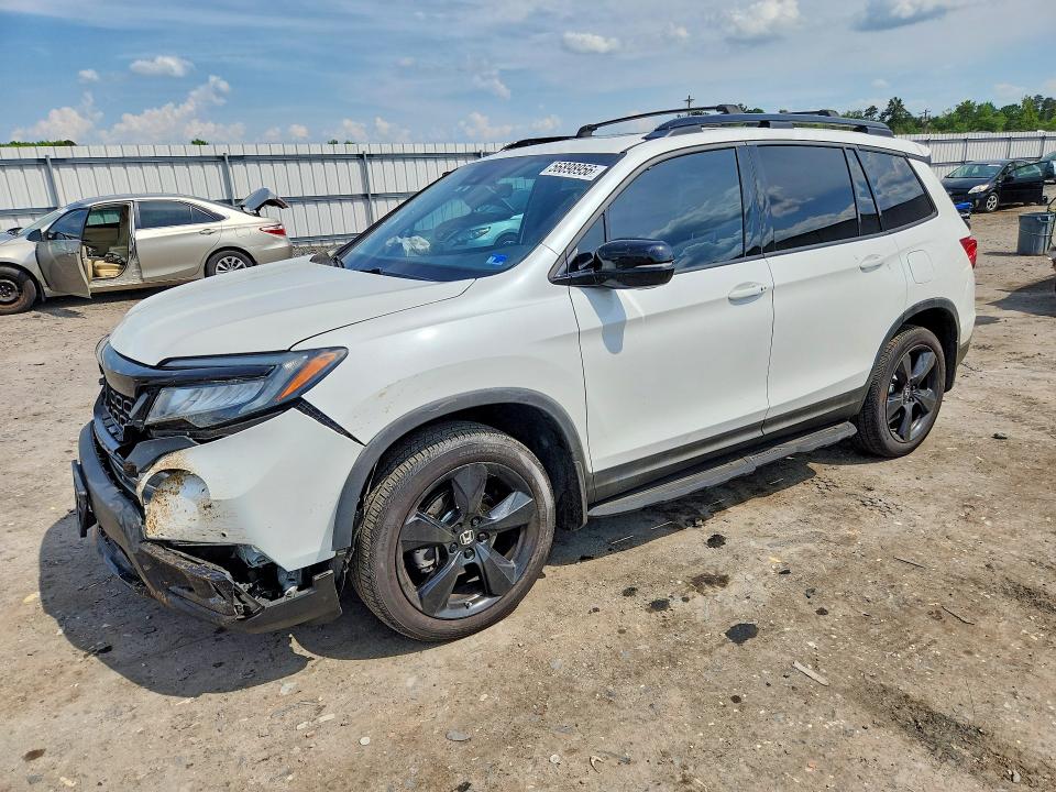Auction sale of the 2021 Honda Passport, vin: 5FNYF8H08MB014725, lot number: 56898956