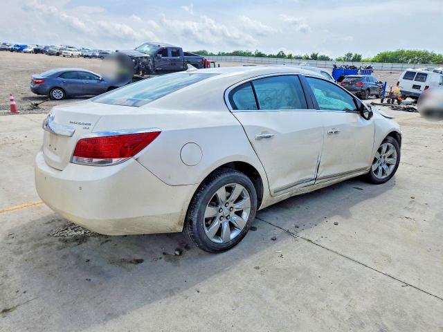 2011 Buick Lacrosse მანქანა იყიდება აუქციონზე, vin: 1G4GC5ED6BF131721, აუქციონის ნომერი: 56617126