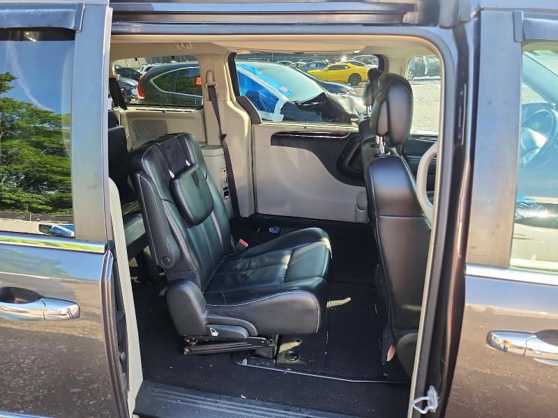 Продажа на аукционе авто 2015 Chrysler Town & Country, vin: 2C4RC1GG4FR710377, номер лота: 56927036