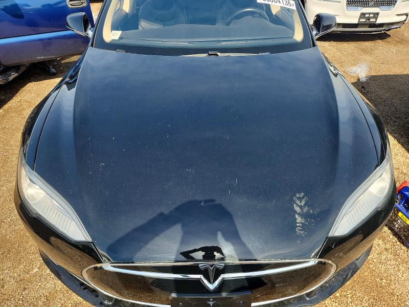 2015 Tesla Model S მანქანა იყიდება აუქციონზე, vin: 5YJSA1H18FF080201, აუქციონის ნომერი: 56804136