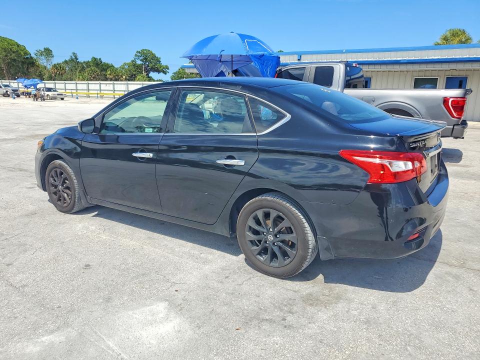 Продажа на аукционе авто 2018 Nissan Sentra, vin: 3N1AB7AP8JY332393, номер лота: 56479006