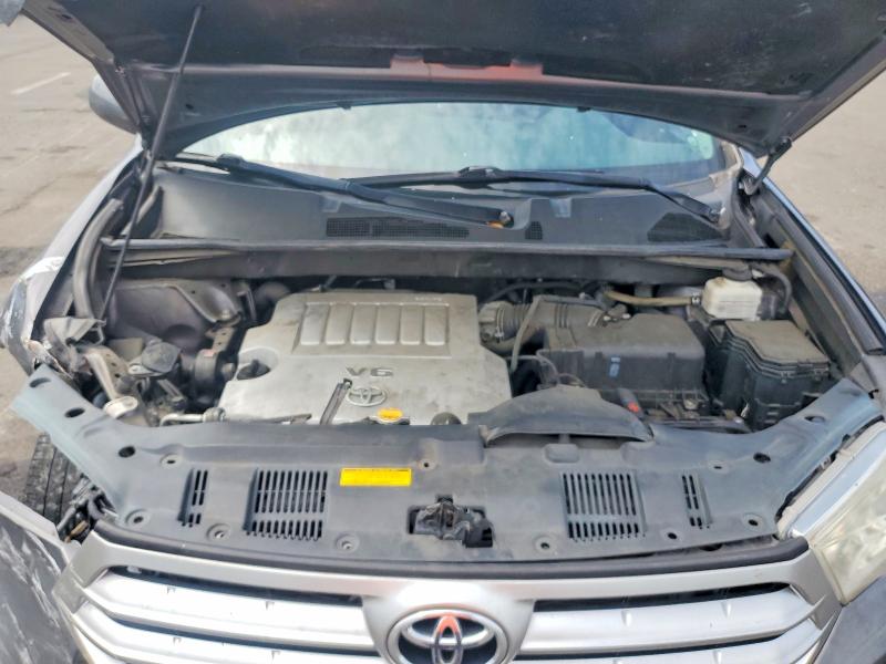 2013 Toyota Highlander მანქანა იყიდება აუქციონზე, vin: 5TDZK3EH8DS114980, აუქციონის ნომერი: 56523626