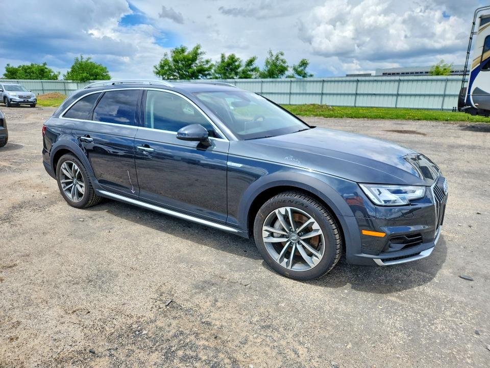 57739476 :رقم المزاد ، WA19NBF4XKA110219 vin ، 2019 Audi A4 Allroad مزاد بيع