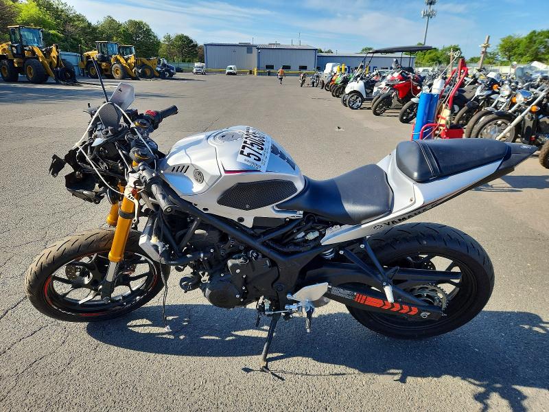 57503576 :رقم المزاد ، MH3RH18Y4LK004692 vin ، 2020 Yamaha Yzf R3 مزاد بيع