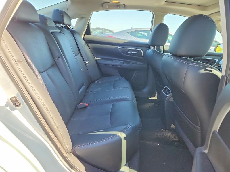2016 Nissan Altima მანქანა იყიდება აუქციონზე, vin: 1N4AL3APXGC130035, აუქციონის ნომერი: 55273506