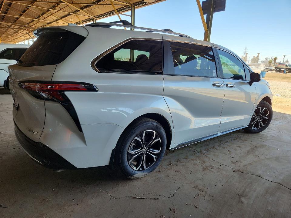 Продажа на аукционе авто 2026 Toyota Sienna, vin: 5TDESKFC1TS253603, номер лота: 55927086