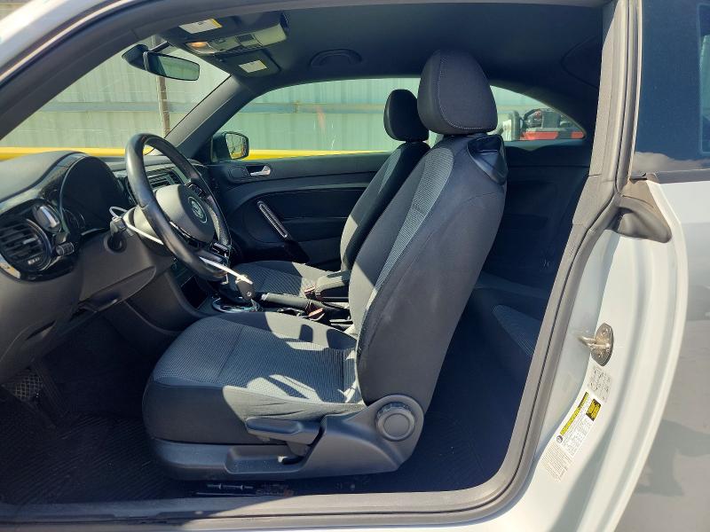 Продажа на аукционе авто 2017 Volkswagen Beetle, vin: 3VWF17AT1HM616708, номер лота: 56529476