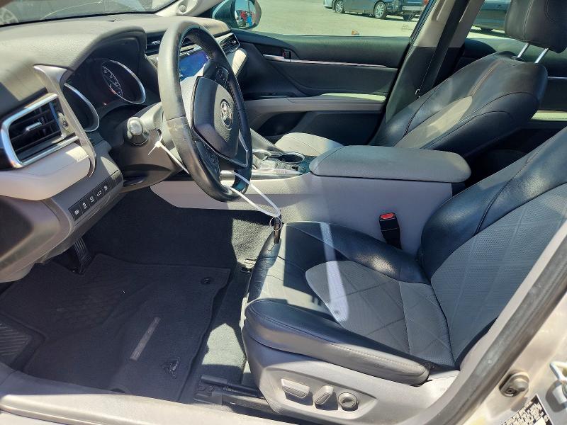2018 Toyota Camry Hybrid მანქანა იყიდება აუქციონზე, vin: 4T1B21HK4JU008851, აუქციონის ნომერი: 58473466