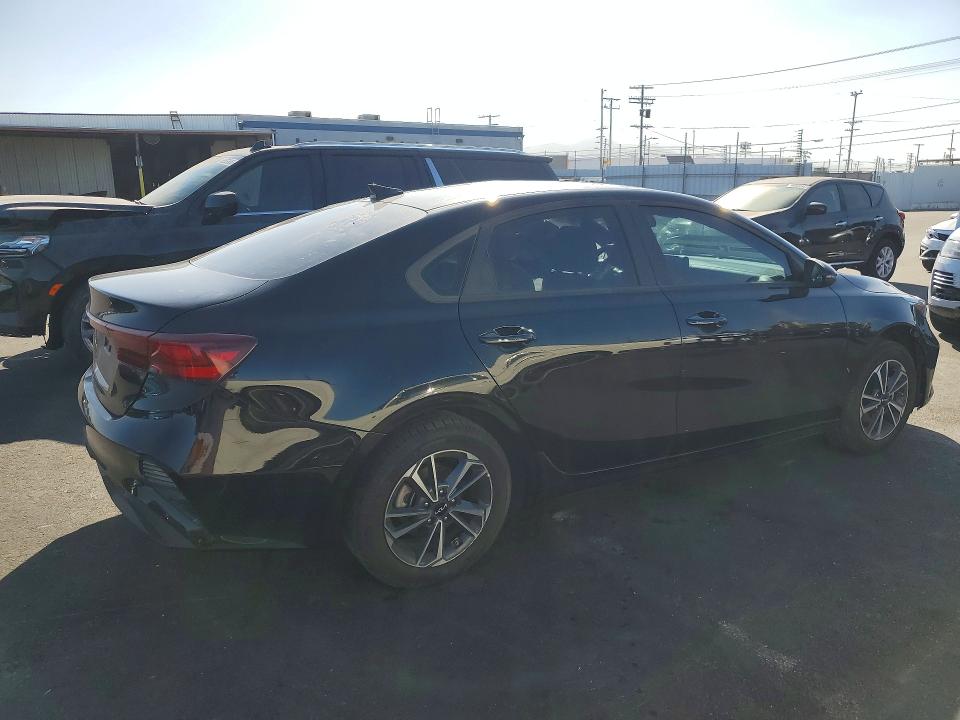 Продаж на аукціоні авто 2023 Kia Forte, vin: 3KPF24AD8PE581004, номер лоту: 56548026