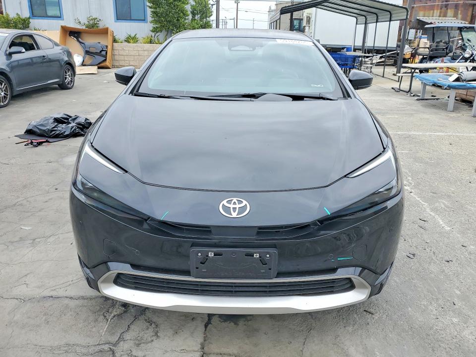 Продажа на аукционе авто 2025 Toyota Prius Plug-in Hybrid, vin: JTDACACU7S3047124, номер лота: 59184286