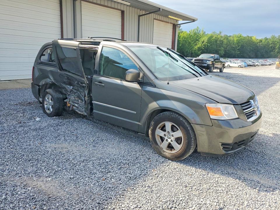 57501096 :رقم المزاد ، 2D4RN5D14AR261196 vin ، 2010 Dodge Grand Caravan مزاد بيع