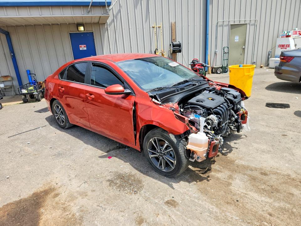 2022 Kia Forte მანქანა იყიდება აუქციონზე, vin: 3KPF24ADXNE429996, აუქციონის ნომერი: 55860506