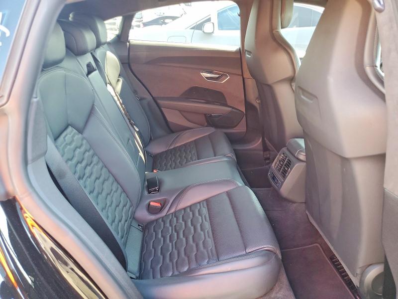 Продажа на аукционе авто 2024 Audi Rs E-tron Gt, vin: WAUBHBFW2R7901543, номер лота: 58448216