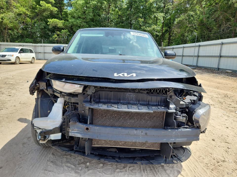 57054526 :رقم المزاد ، KNDJ23AU0N7184419 vin ، 2022 Kia Soul مزاد بيع