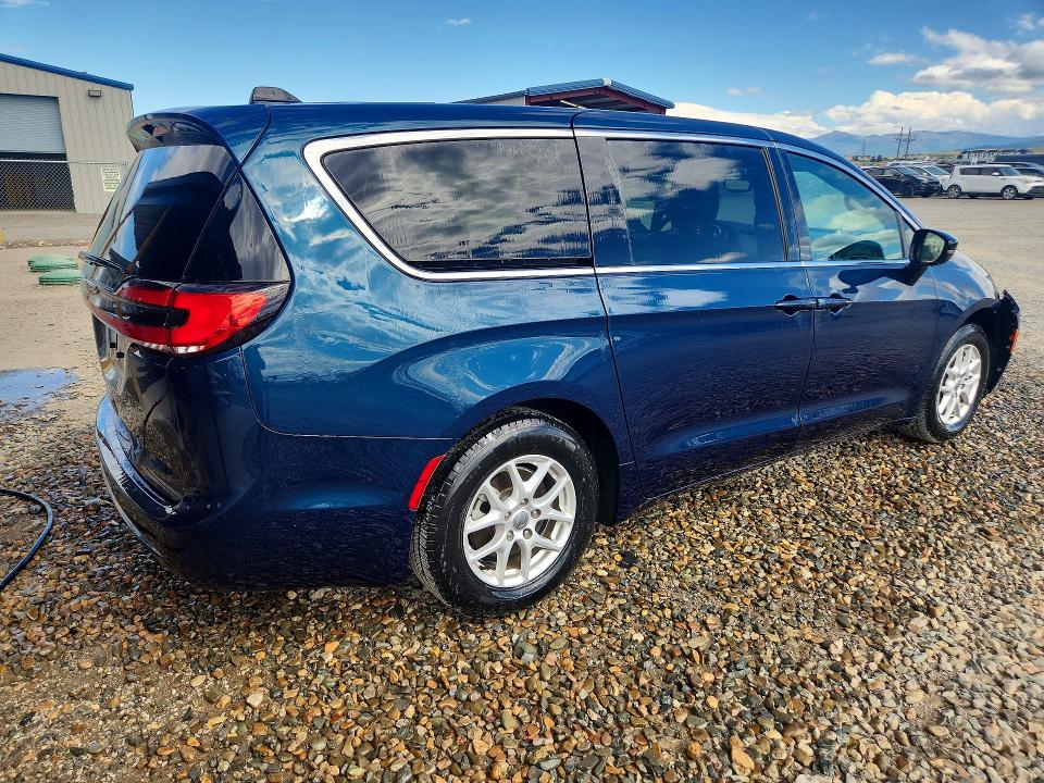 Auction sale of the 2025 Chrysler Pacifica, vin: 2C4RC1BG9SR509561, lot number: 58429736