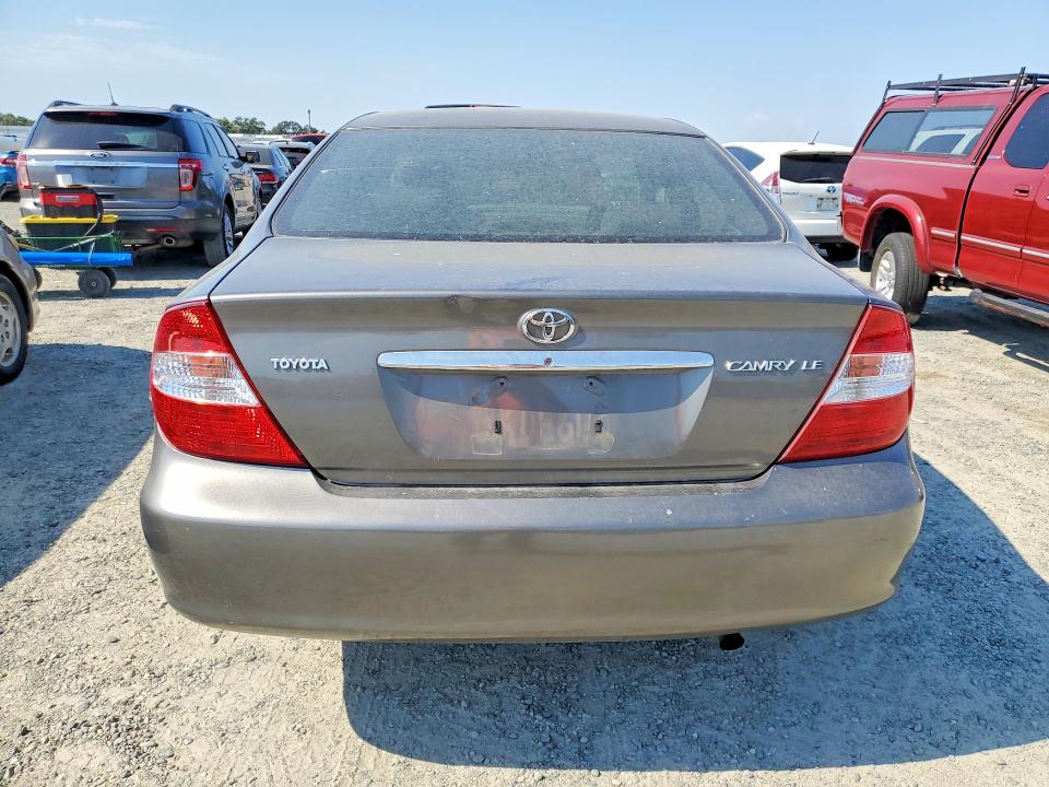 58204346 :رقم المزاد ، 4T1BE32K94U940902 vin ، 2004 Toyota Camry مزاد بيع