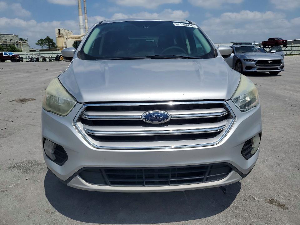 2017 Ford Escape მანქანა იყიდება აუქციონზე, vin: 1FMCU0GD8HUC97724, აუქციონის ნომერი: 56349556