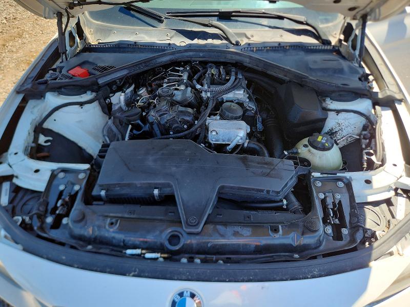 2015 Bmw 320 მანქანა იყიდება აუქციონზე, vin: WBA3B1C50FP831533, აუქციონის ნომერი: 56481696