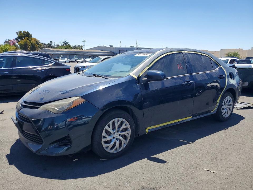 Продаж на аукціоні авто 2018 Toyota Corolla, vin: 5YFBURHE9JP843445, номер лоту: 55411996