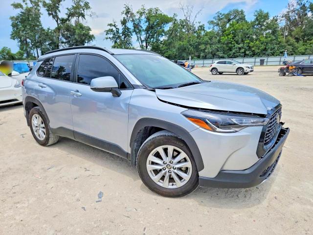 Auction sale of the 2024 Toyota Corolla Cross, vin: 7MUBAAAG4RV101212, lot number: 58947766