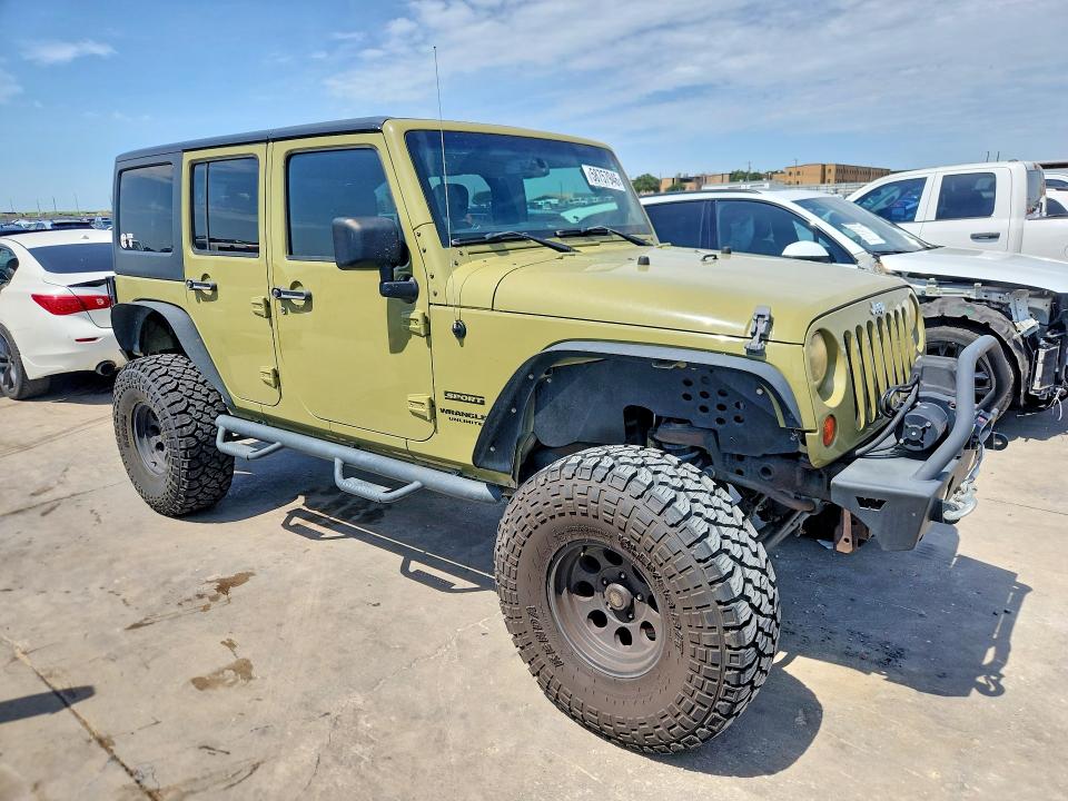 Продажа на аукционе авто 2013 Jeep Wrangler Unlimited, vin: 1C4BJWDG4DL686497, номер лота: 58757946