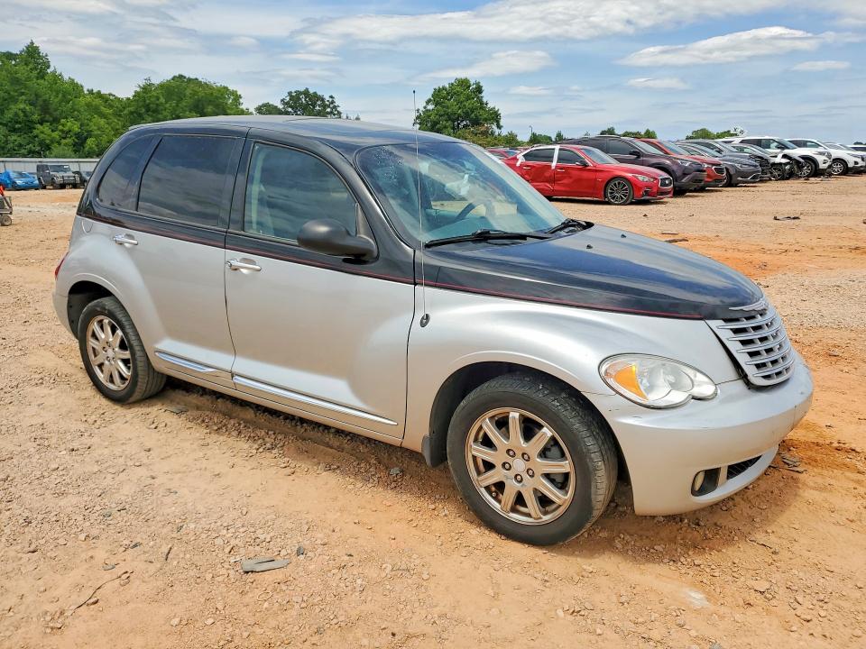57782576 :رقم المزاد ، 3A4GY5F93AT220046 vin ، 2010 Chrysler Pt Cruiser مزاد بيع