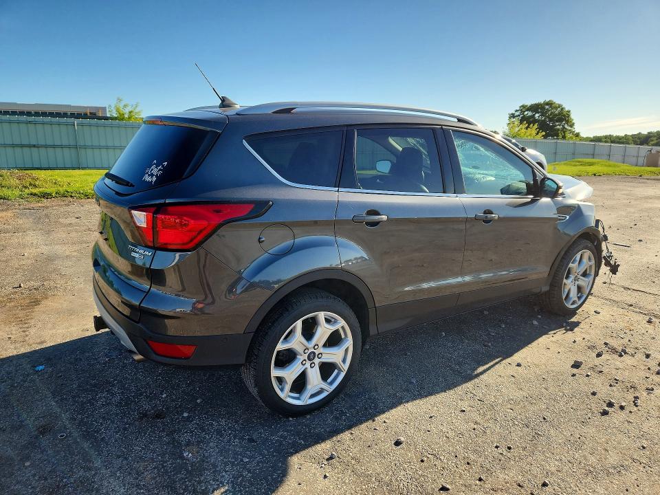 Продаж на аукціоні авто 2019 Ford Escape, vin: 1FMCU9J96KUB22436, номер лоту: 56772836