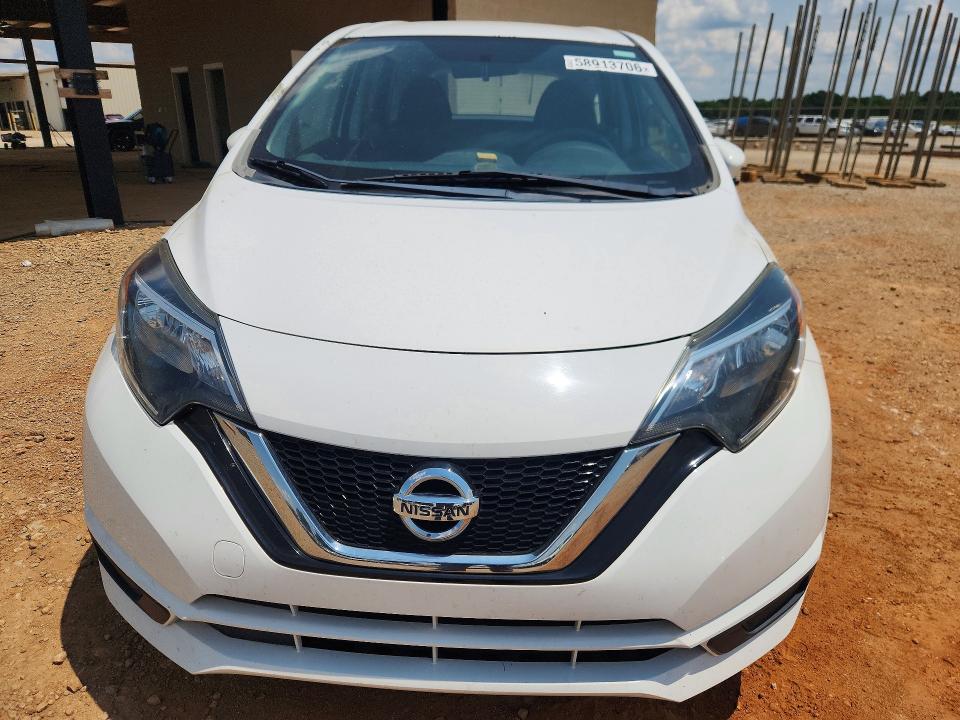 58913706 :رقم المزاد ، 3N1CE2CP9JL358837 vin ، 2018 Nissan Versa Note مزاد بيع