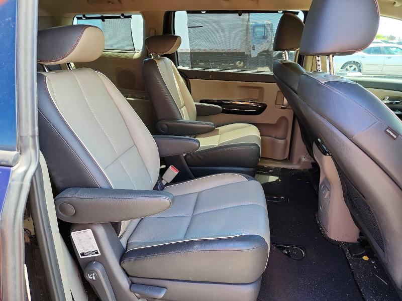 2018 Kia Sedona მანქანა იყიდება აუქციონზე, vin: KNDMC5C14J6423074, აუქციონის ნომერი: 58847276