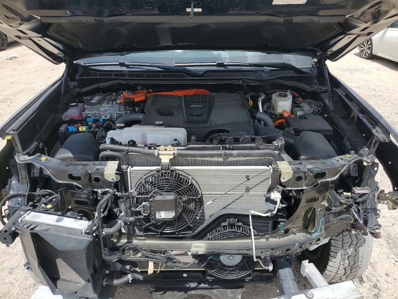 57325326 :رقم المزاد ، 5TFMC5DB0SX089743 vin ، 2025 Toyota Tundra مزاد بيع