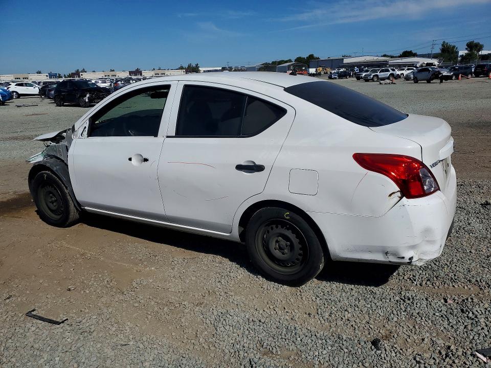 57329326 :رقم المزاد ، 3N1CN7AP7GL833068 vin ، 2016 Nissan Versa مزاد بيع