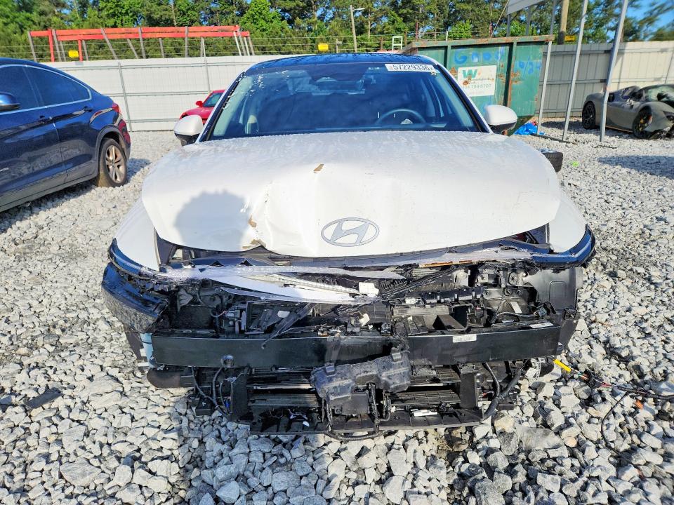 2025 Hyundai Sonata Hybrid მანქანა იყიდება აუქციონზე, vin: KMHL54JJ5SA130264, აუქციონის ნომერი: 57229336